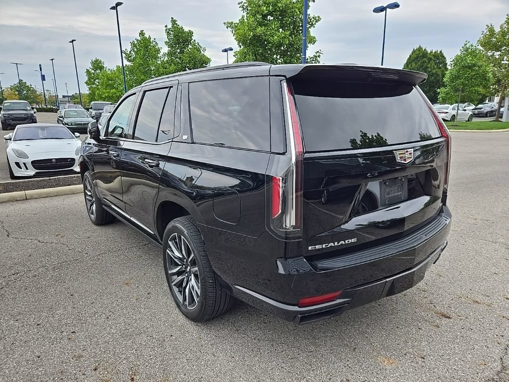 Used 2021 Cadillac Escalade Sport w/ Driver Assist Tech Package AWD/4WD image 7