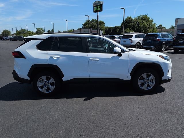 Certified 2025 Toyota RAV4 XLE AWD/4WD image 8