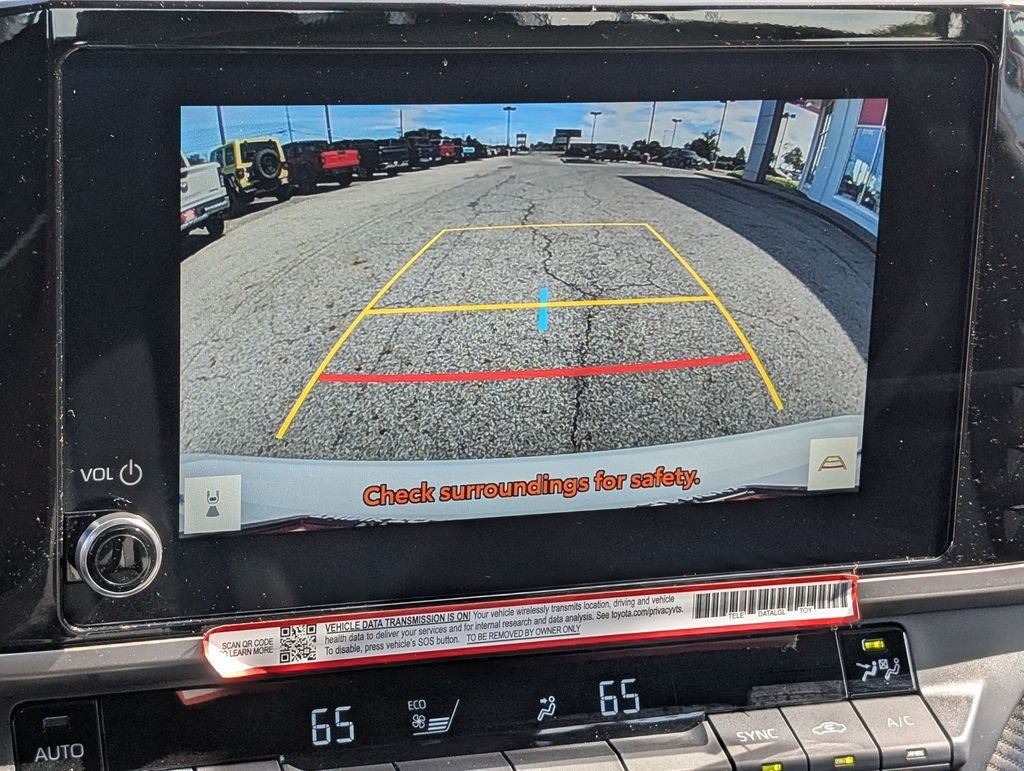 Used 2026 Toyota Camry SE FWD image 21