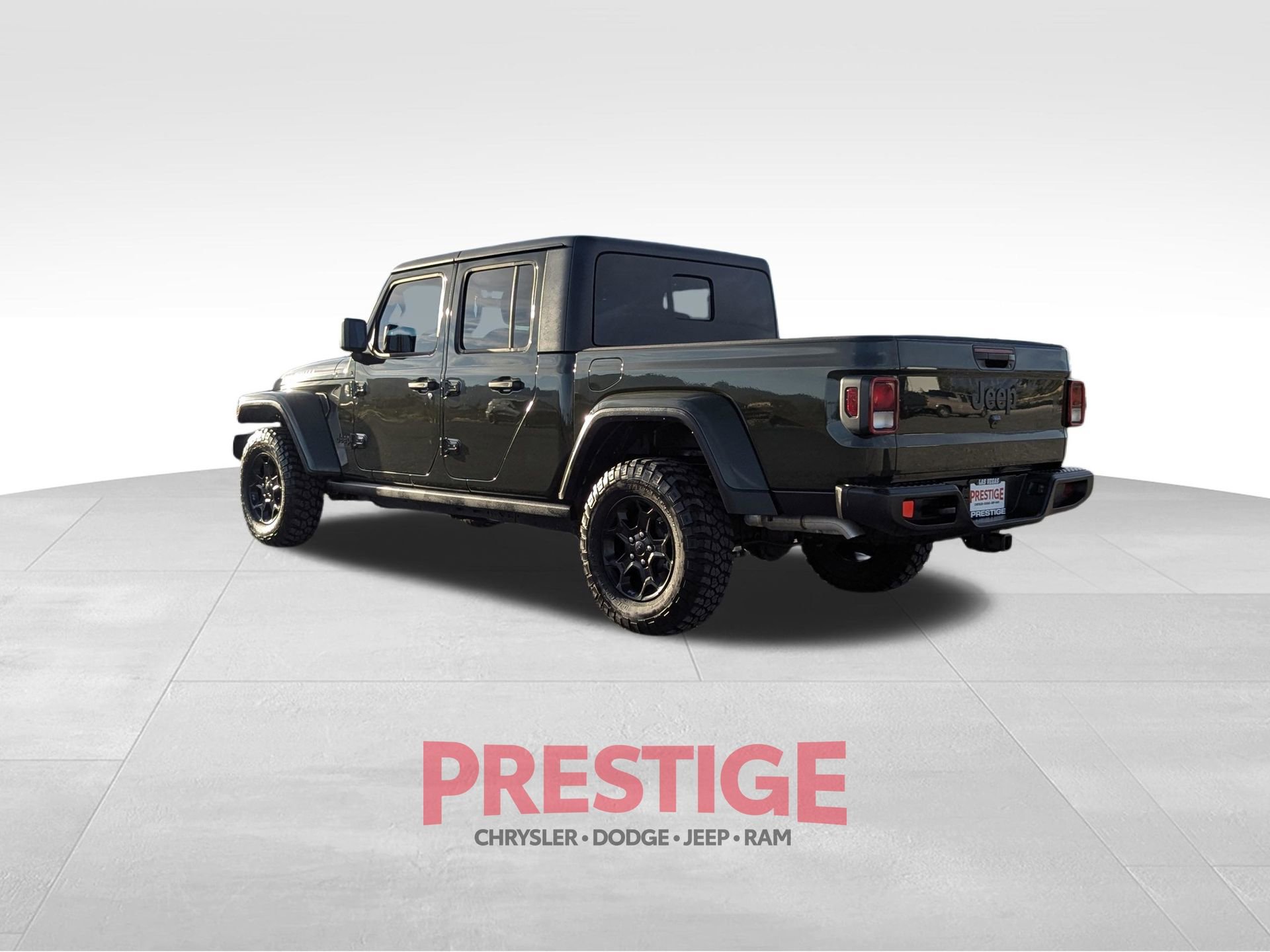 Used 2023 Jeep Gladiator Willys image 14