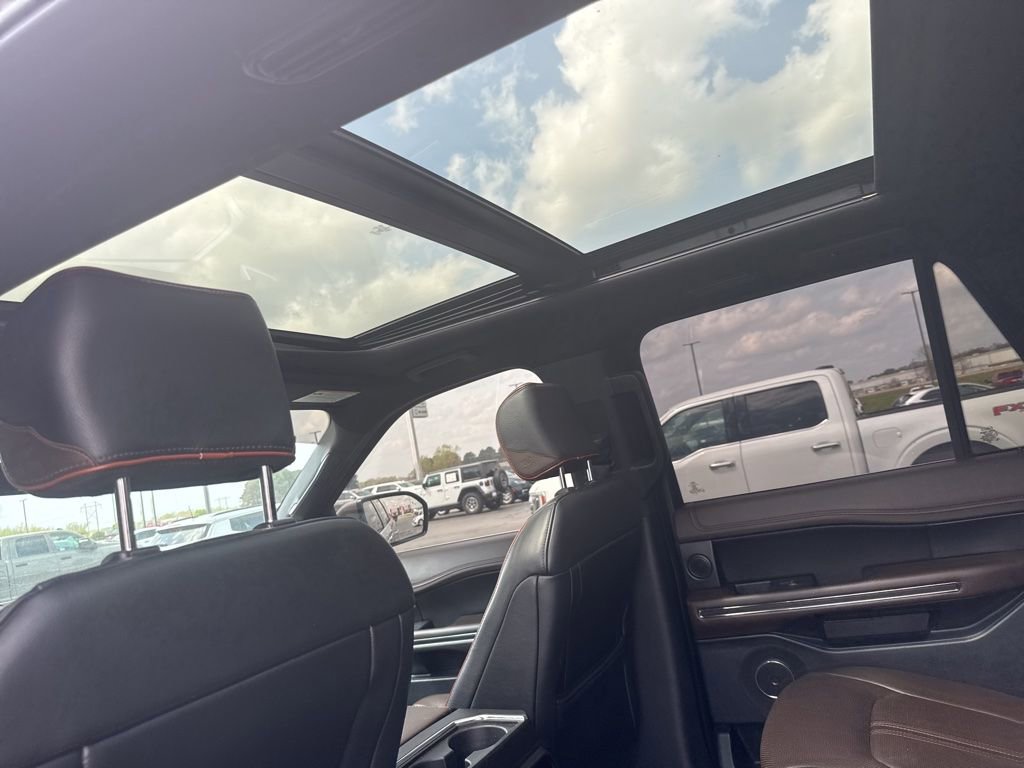 Used 2021 Ford Expedition Max King Ranch image 10