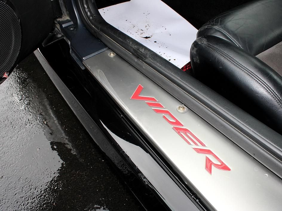 Used 2006 Dodge Viper SRT-10 RWD image 28