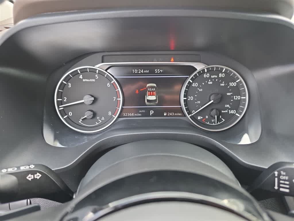 Used 2023 Nissan Rogue SV AWD/4WD image 19