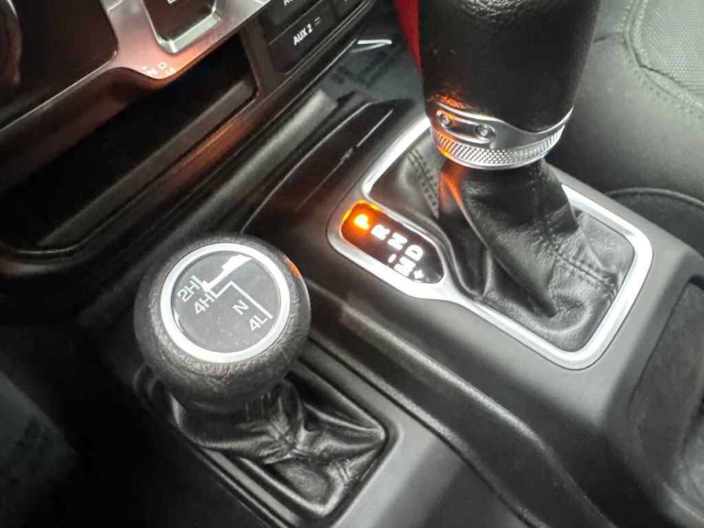 Used 2023 Jeep Wrangler Sport AWD/4WD image 64