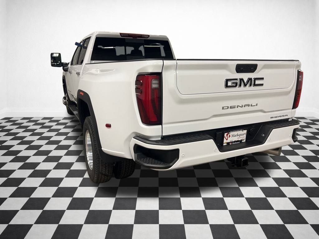 New 2026 GMC Sierra 3500 Denali w/ Denali Reserve Package image 4