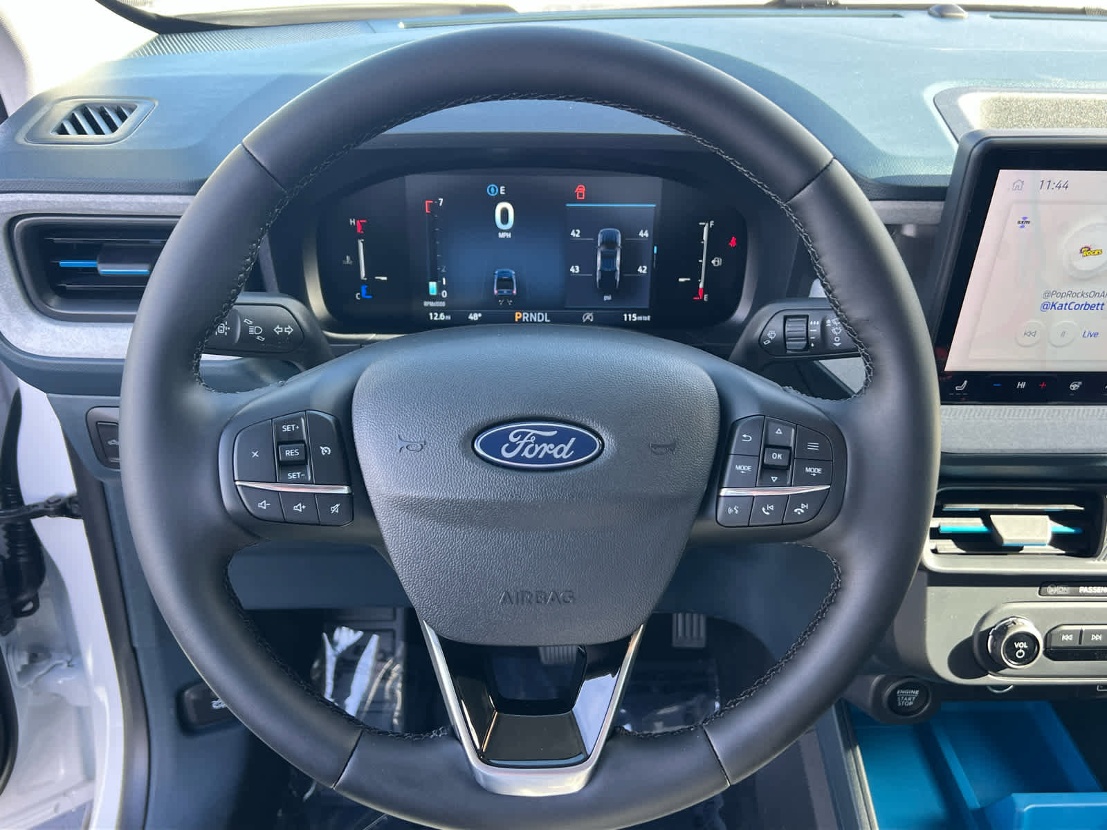 New 2025 Ford Maverick XLT w/ XLT Luxury Package image 34