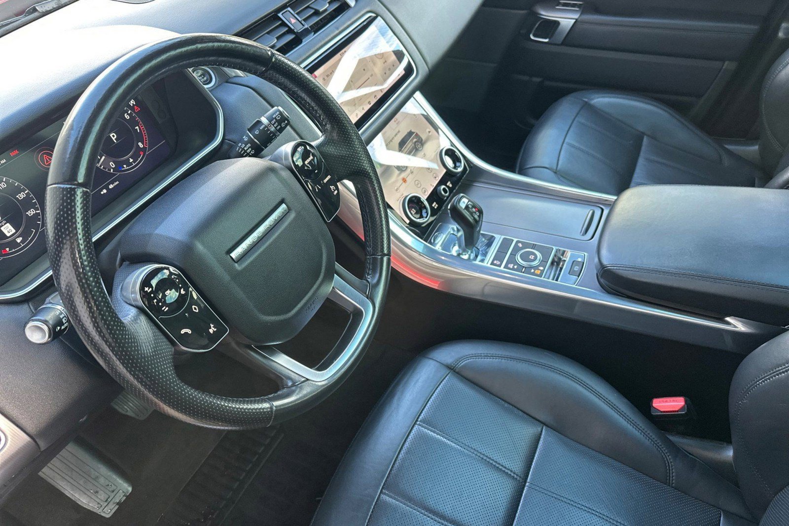 Used 2019 Land Rover Range Rover Sport HSE image 4