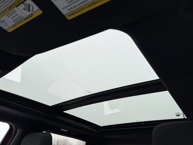 Certified 2022 Ford F150 XLT w/ Equipment Group 302A High image 32