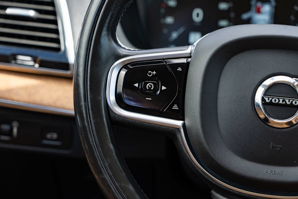 Used 2016 Volvo XC90 T6 Inscription w/ Vision Package AWD/4WD image 14