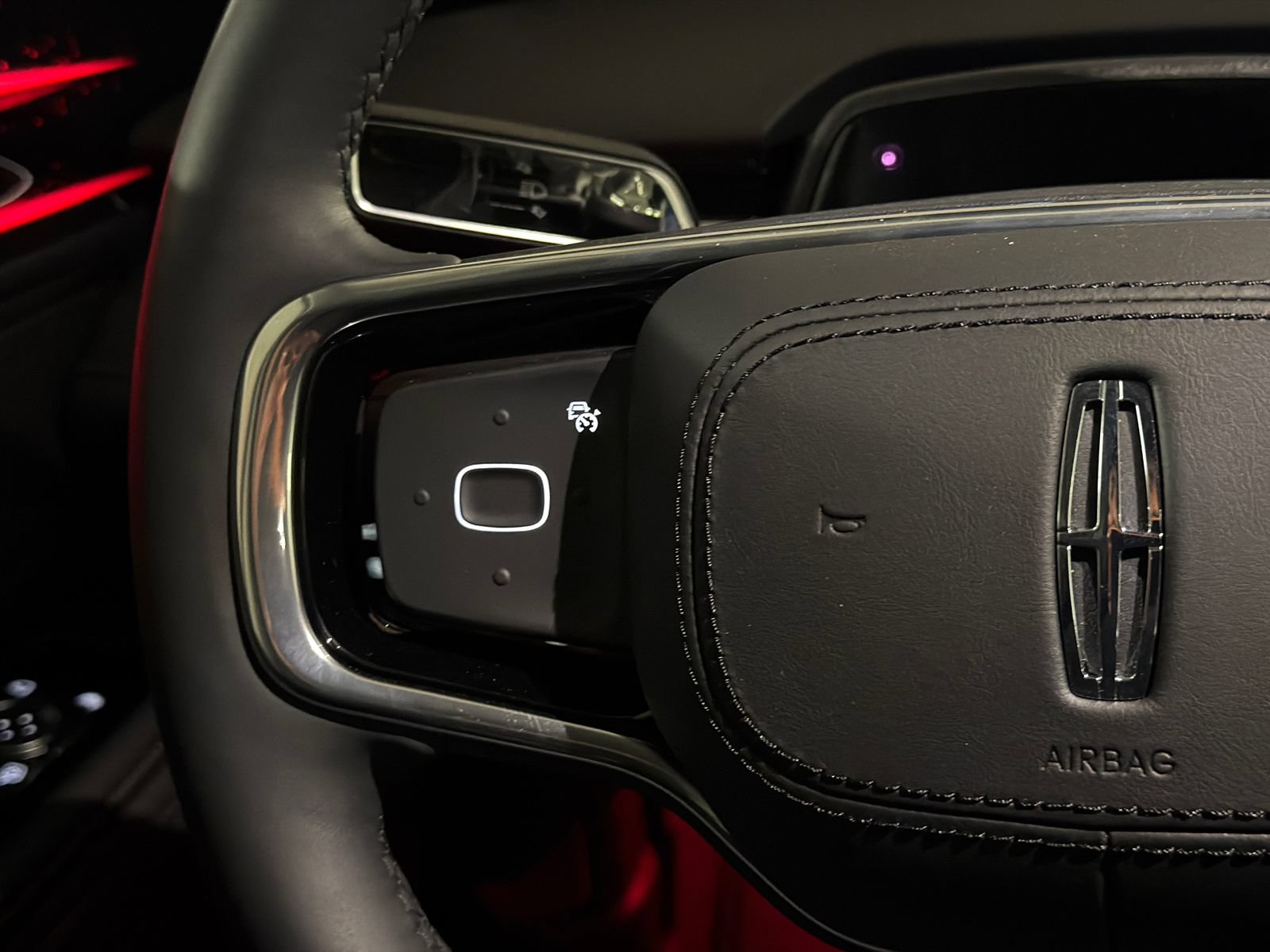 New 2026 Lincoln Nautilus Premier AWD/4WD image 20