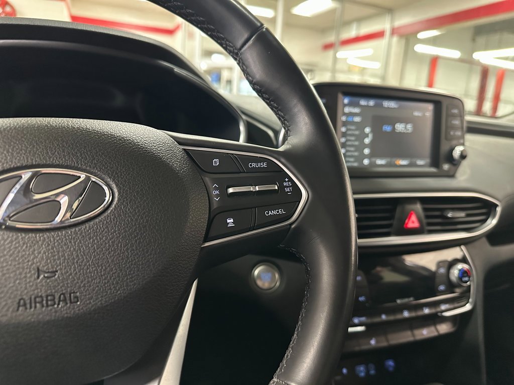 Used 2020 Hyundai Santa Fe SEL w/ Convenience + Premium Package image 20