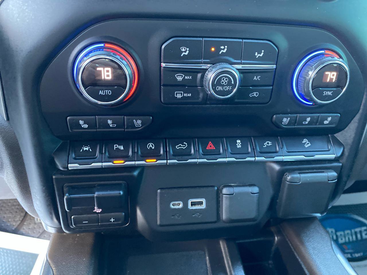 Used 2019 Chevrolet Silverado 1500 LTZ w/ LTZ Premium Package image 22