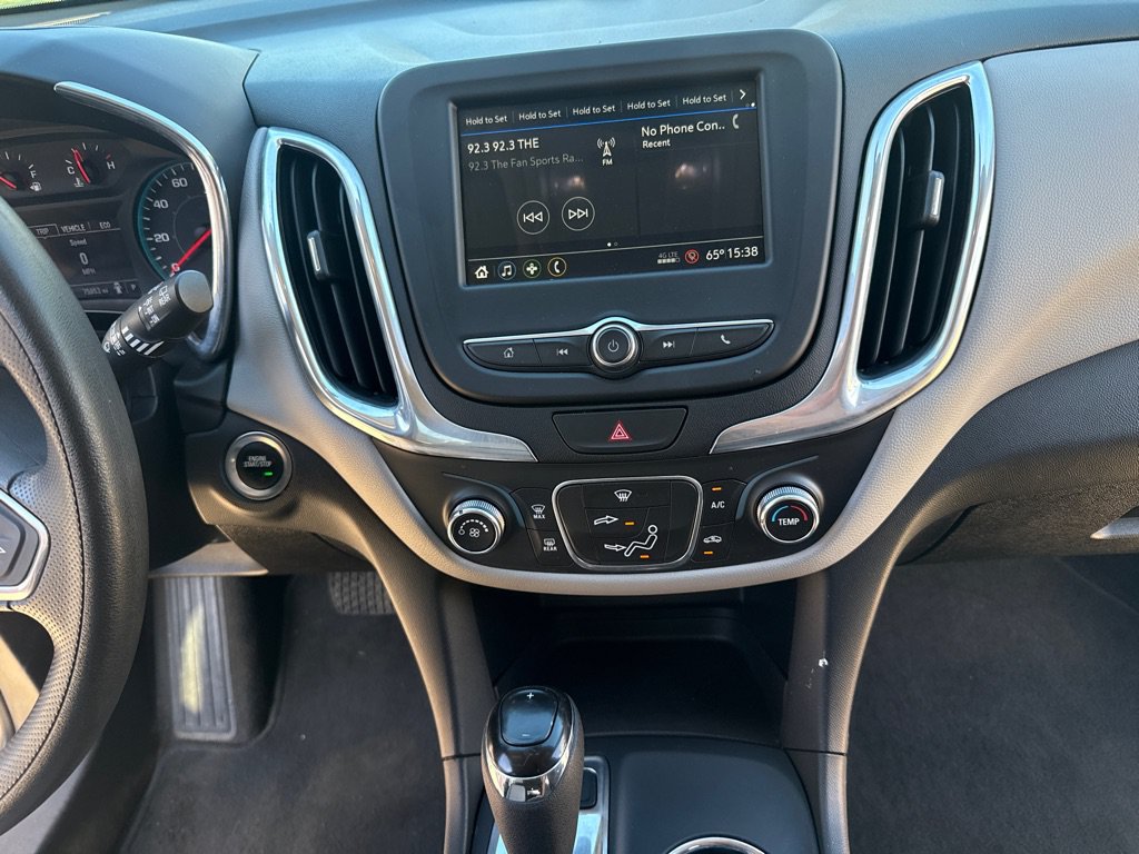 Used 2019 Chevrolet Equinox LS AWD/4WD image 15