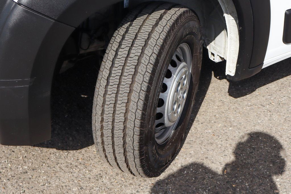 Used 2025 RAM ProMaster 3500 w/ Convenience Group image 39