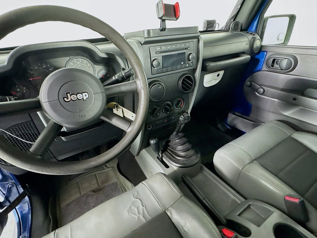 Used 2009 Jeep Wrangler X image 25