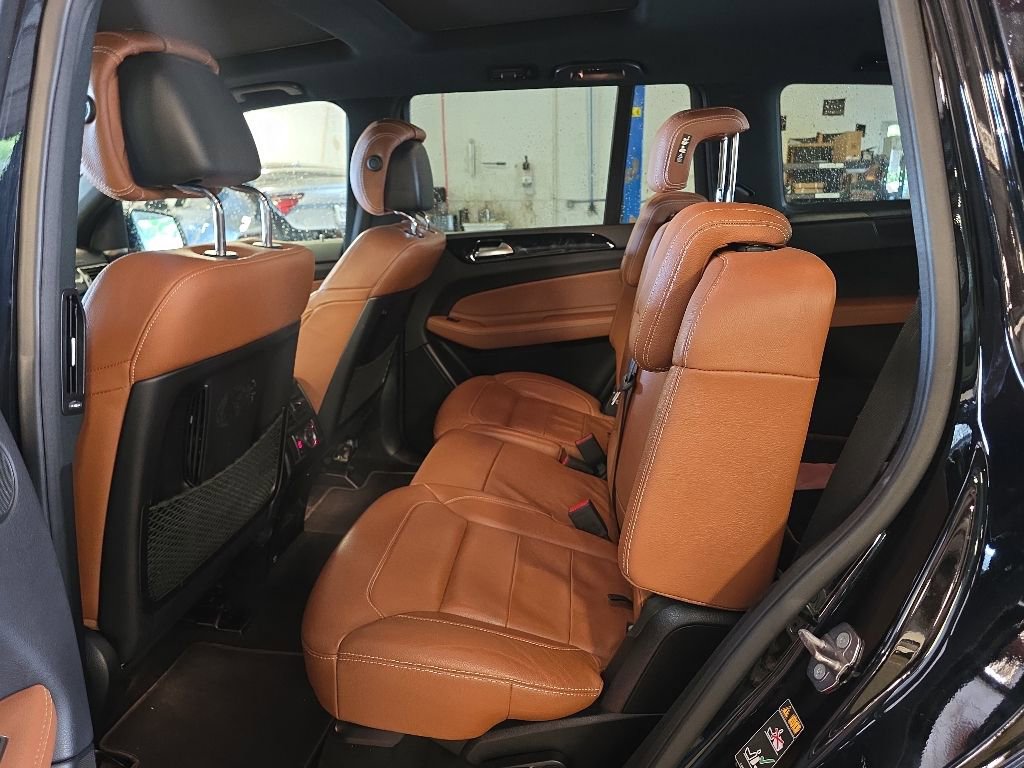 Used 2019 Mercedes-Benz GLS 450 4MATIC image 5