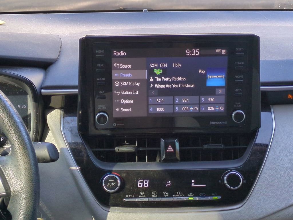 Certified 2022 Toyota Corolla LE image 17