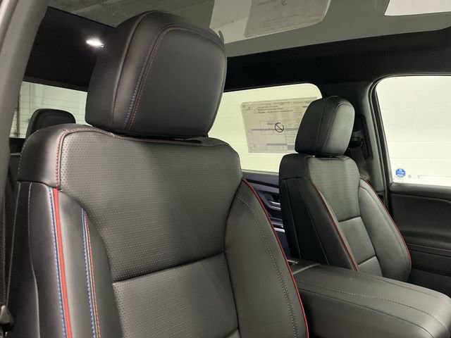 New 2025 Chevrolet Silverado EV RST AWD/4WD image 18