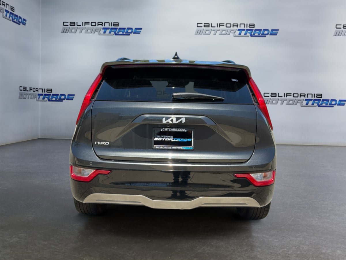 Used 2023 Kia Niro Wind FWD image 6