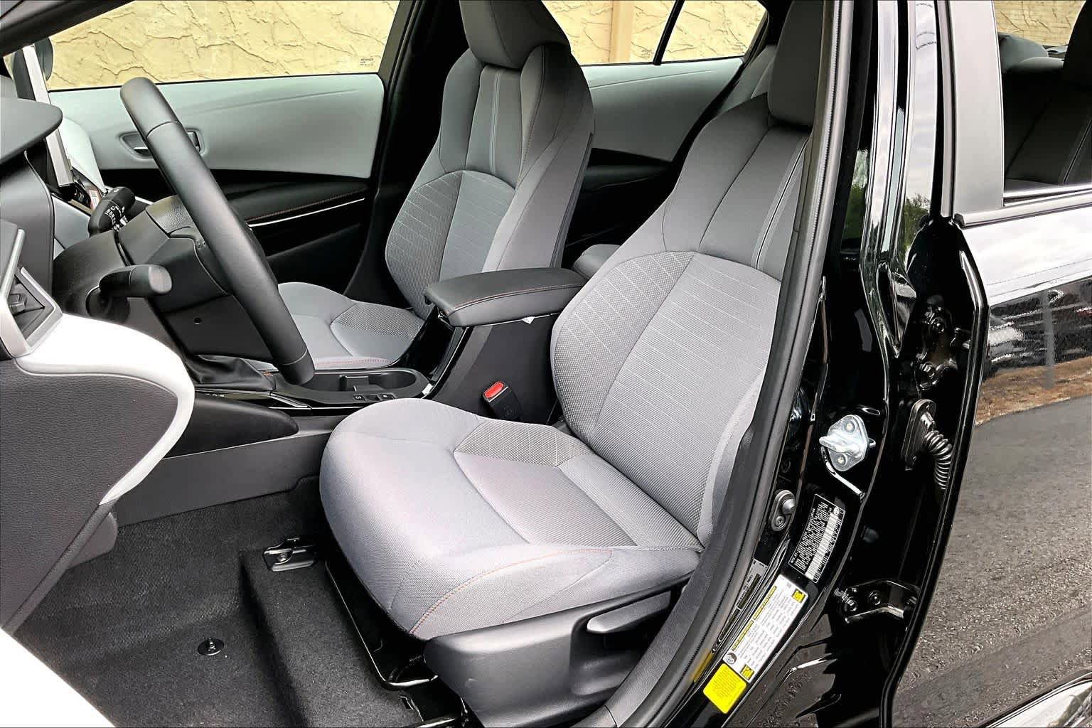 Used 2025 Toyota Corolla FX w/ Convenience Package FWD image 8