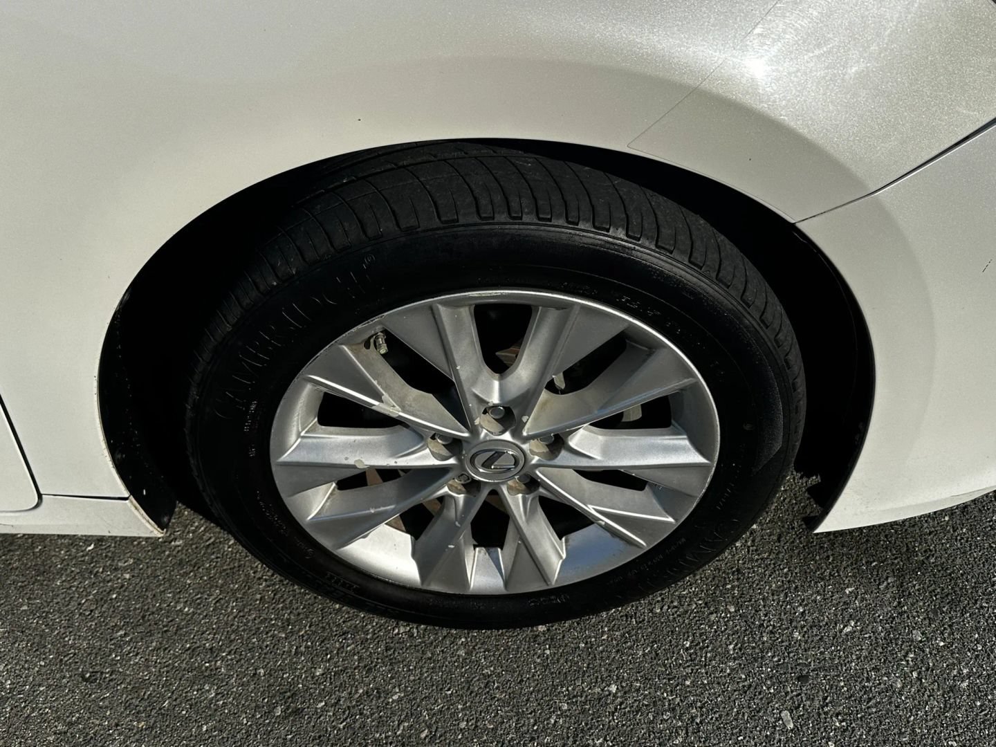 Used 2013 Lexus ES 300h w/ Luxury Pkg FWD image 34