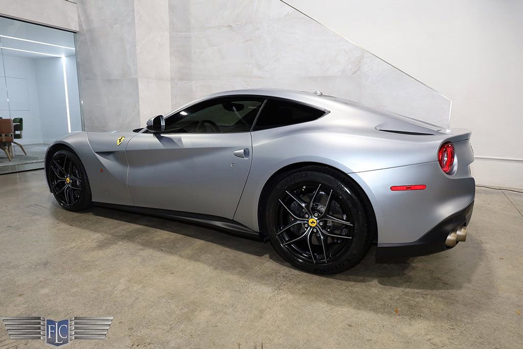 Used 2014 Ferrari F12 Berlinetta image 5
