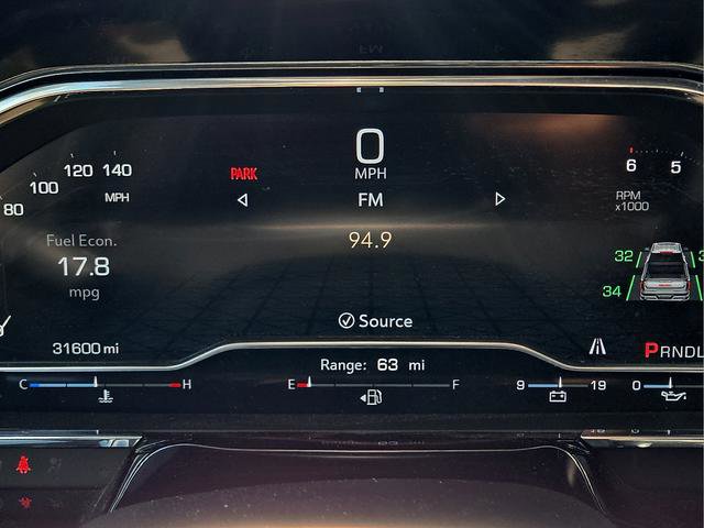 Used 2025 GMC Sierra 1500 SLT RWD image 30