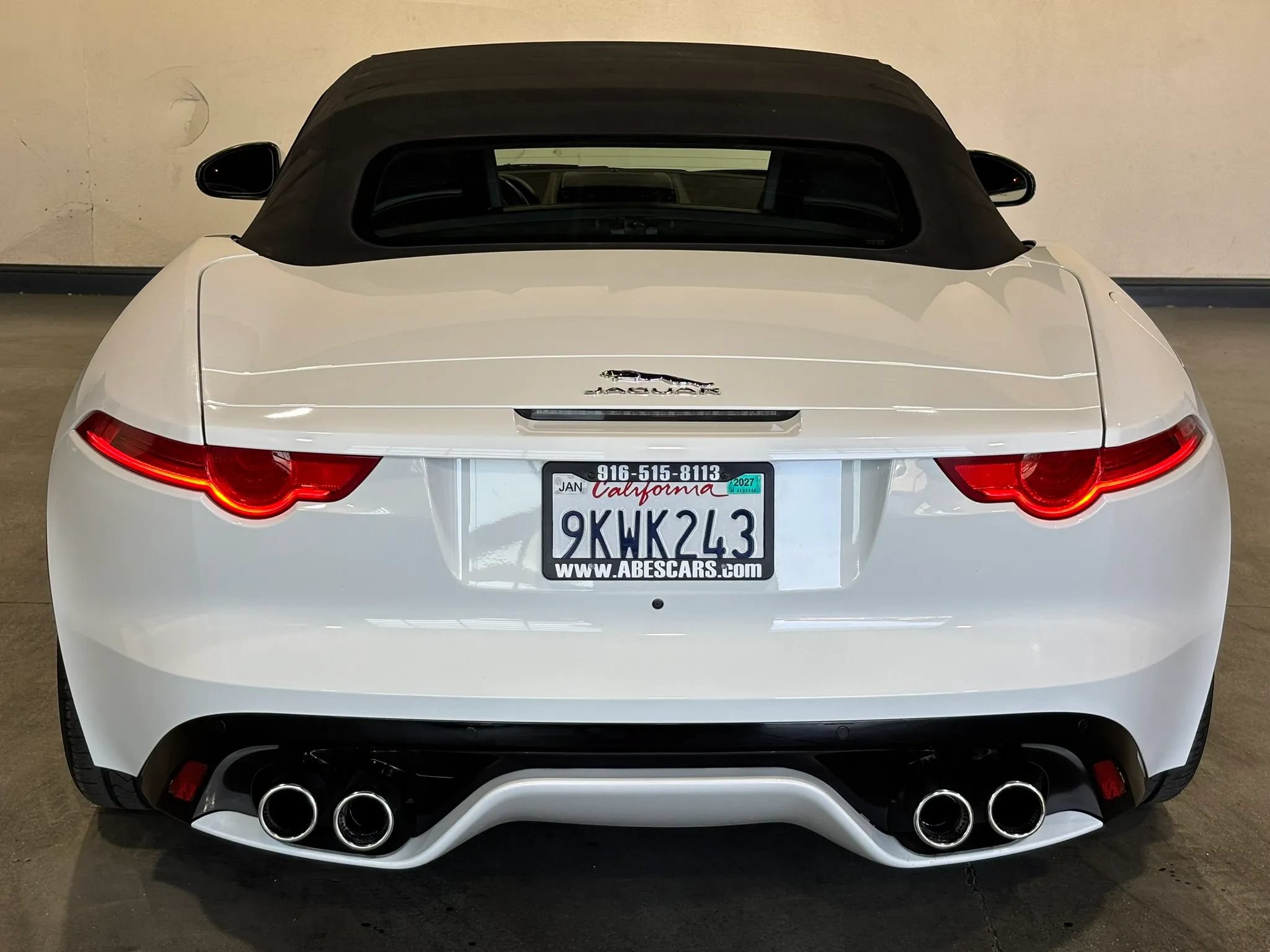 Used 2017 Jaguar F-TYPE R AWD/4WD image 14