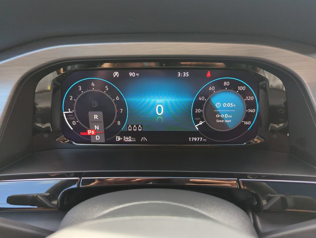 Used 2024 Volkswagen Atlas Cross Sport SE w/ Panoramic Sunroof Package FWD image 39