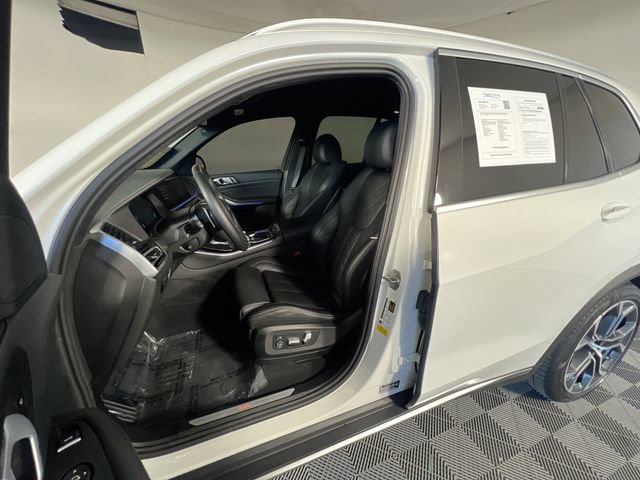 Used 2023 BMW X5 sDrive40i w/ Premium Package RWD image 14