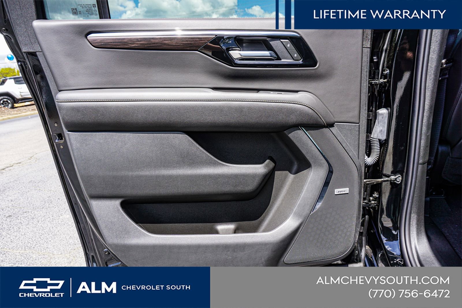 New 2025 Chevrolet Suburban Premier image 58