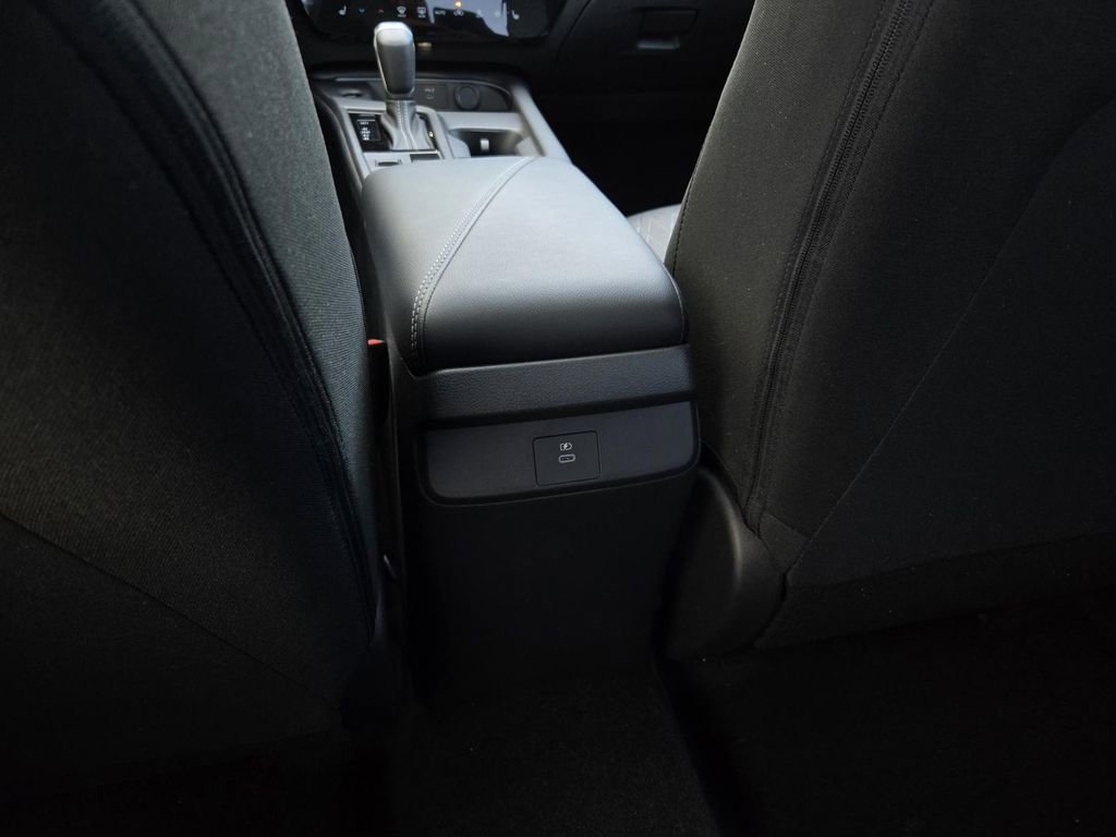 New 2026 Nissan Sentra SV w/ SV Convenience Package FWD image 13