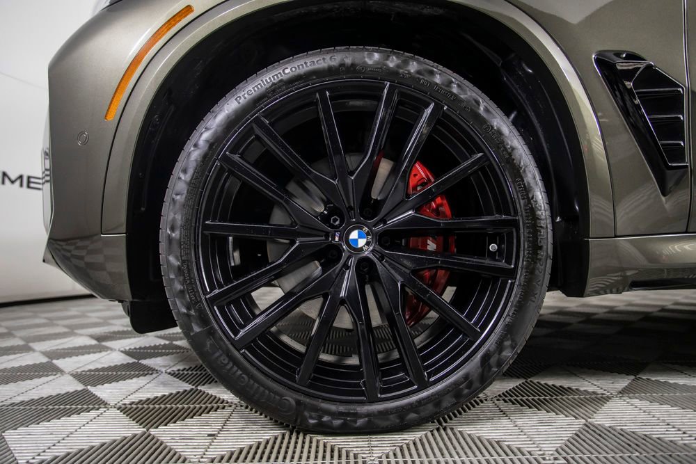 Used 2026 BMW X5 xDrive40i w/ M Sport Package image 44