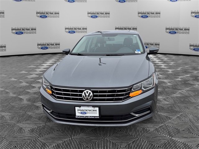 Used 2018 Volkswagen Passat 2.0T SE image 8