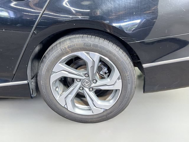 Used 2020 Honda Accord EX image 31