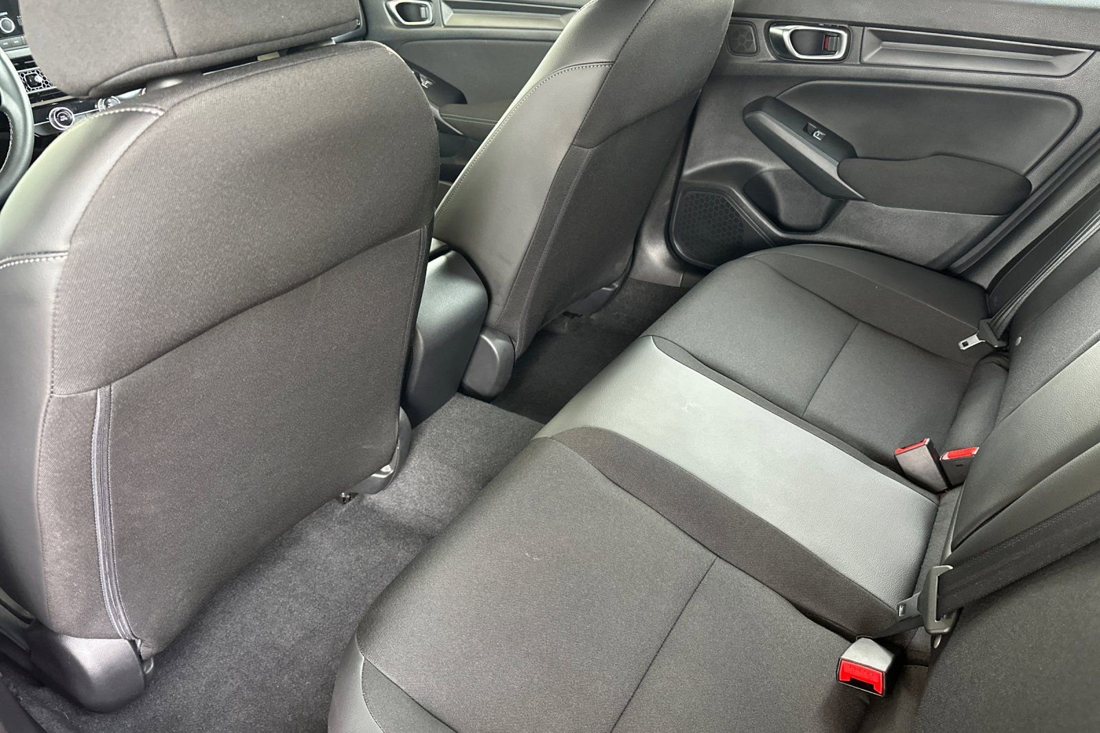 Used 2025 Honda Civic Sport image 13