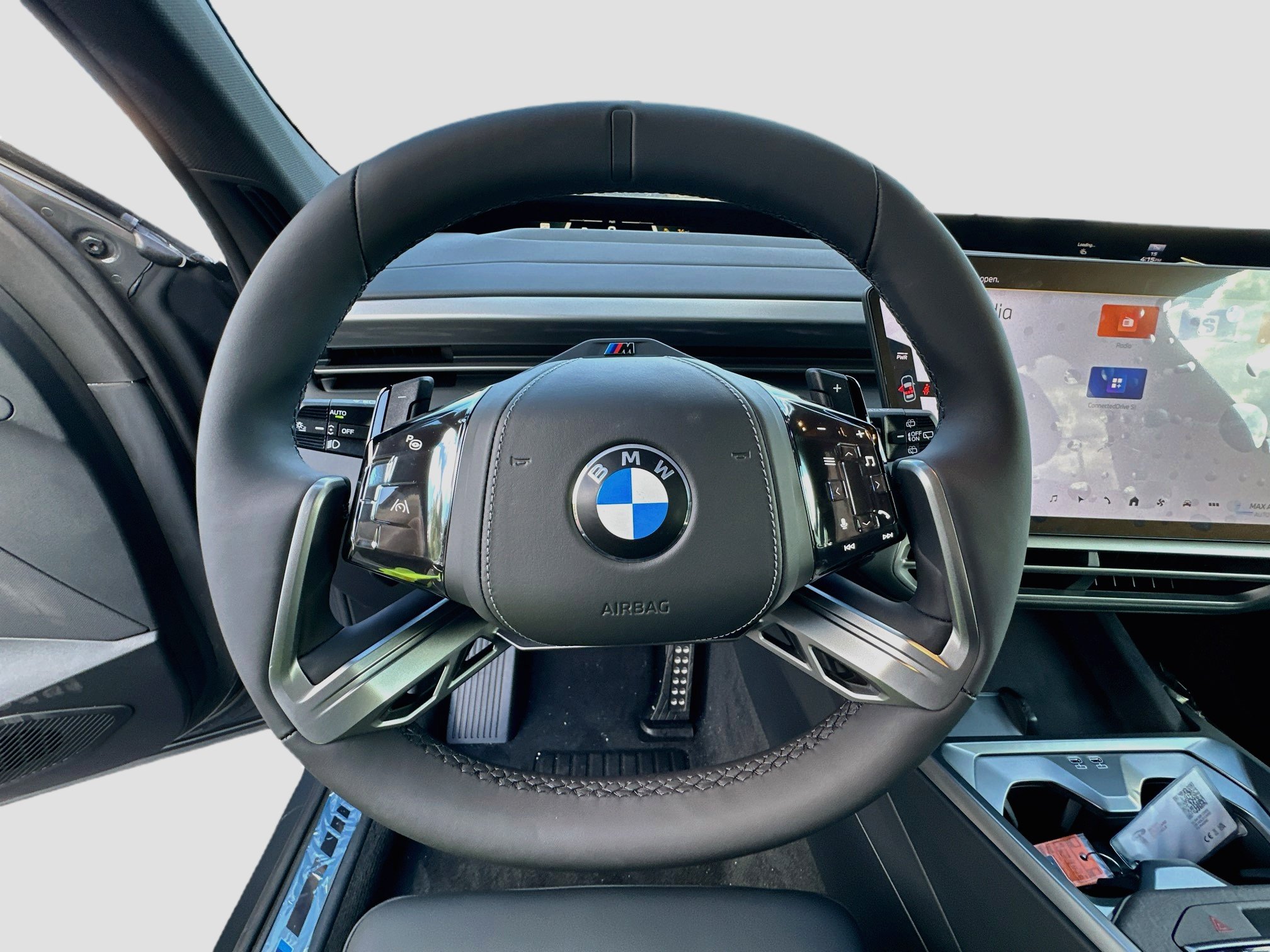 New 2027 BMW X5 xDrive40i w/ M Sport Professional Package AWD/4WD image 9
