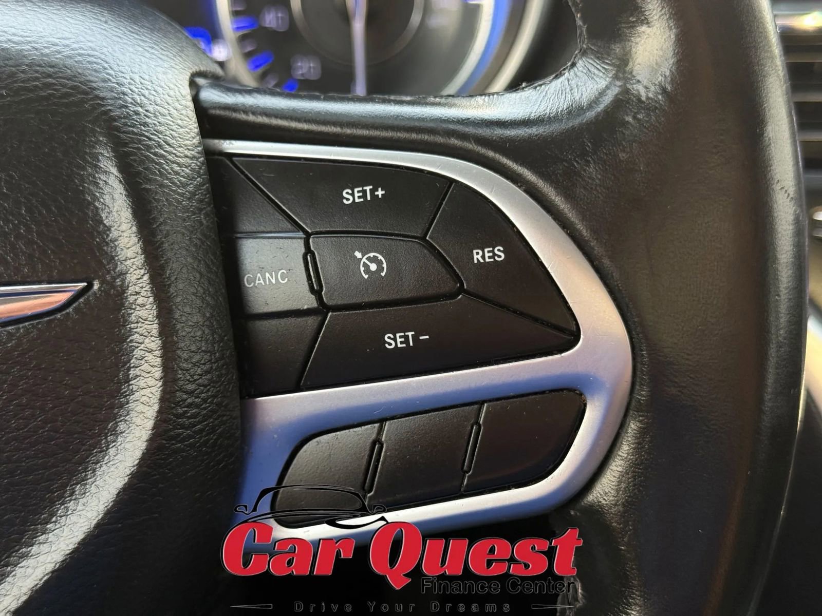 Used 2021 Chrysler 300 Touring w/ Sport Appearance Package RWD image 20