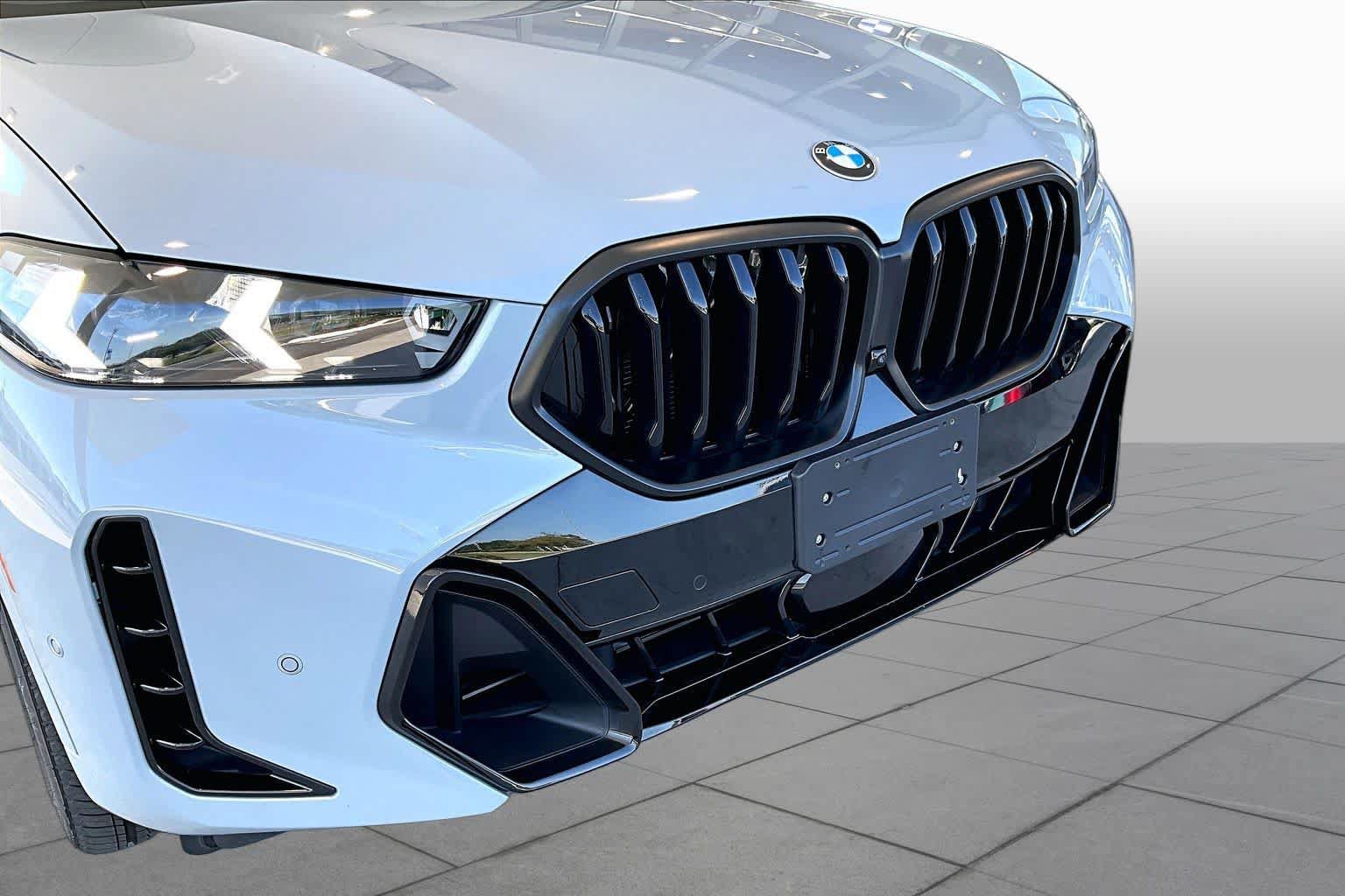 Used 2026 BMW X6 xDrive40i w/ Premium Package AWD/4WD image 29