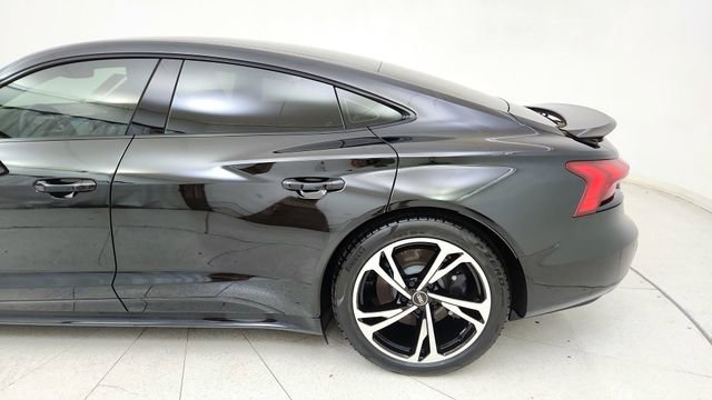 Used 2023 Audi e-tron GT Premium Plus w/ Performance Package image 10
