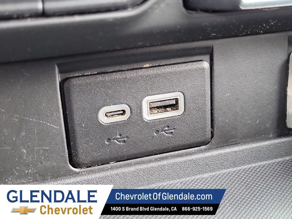 Certified 2024 Chevrolet Suburban LT AWD/4WD image 28