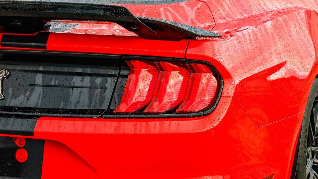 Used 2020 Ford Mustang Shelby GT500 w/ Technology Package RWD image 10