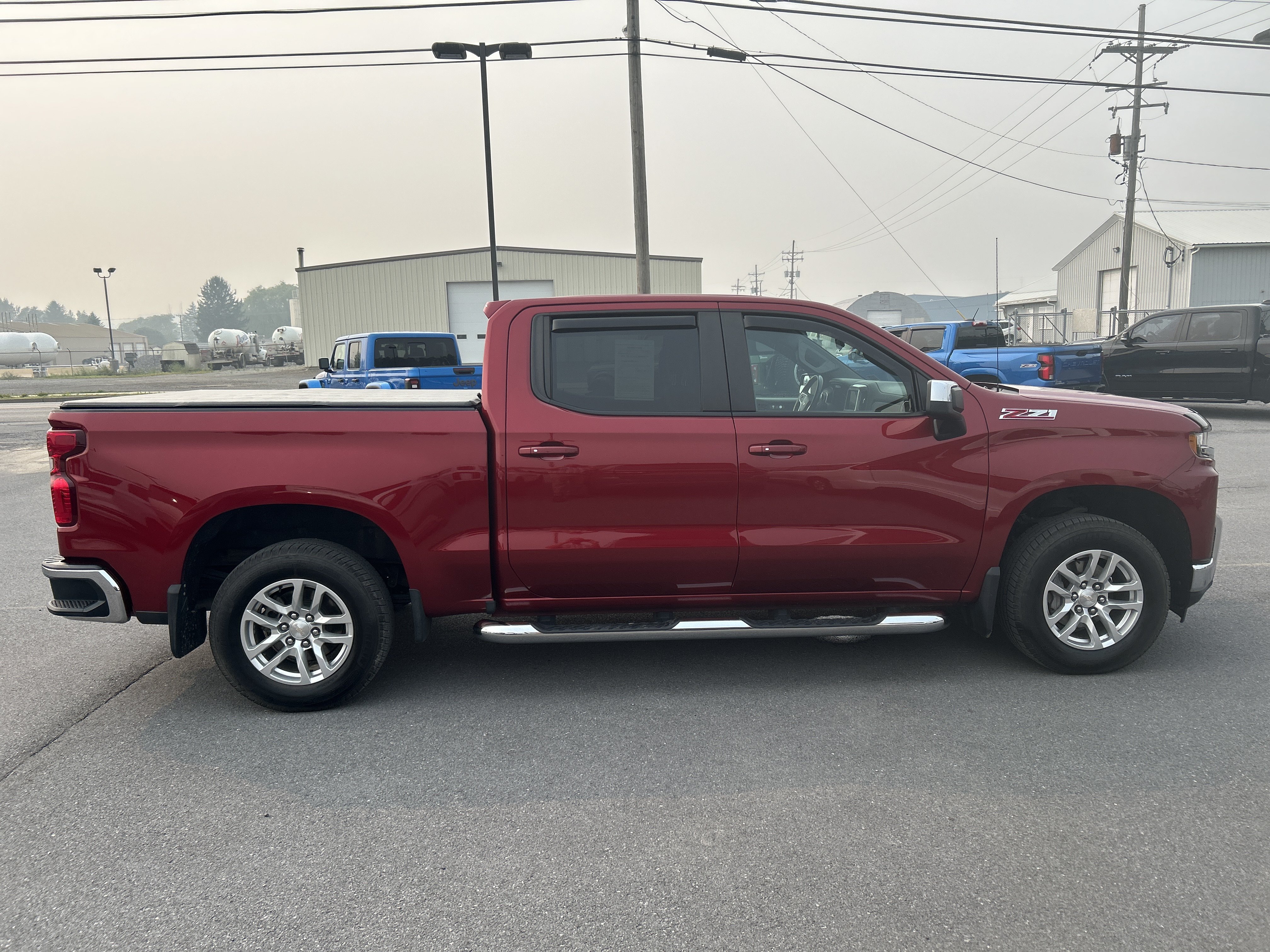 Used 2019 Chevrolet Silverado 1500 LT w/ All-Star Edition AWD/4WD image 12