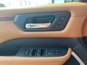 New 2025 Nissan Armada Platinum Reserve image 13