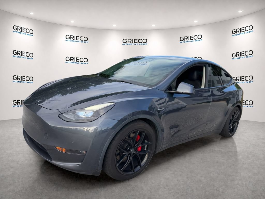 Used 2022 Tesla Model Y Performance AWD/4WD image 3