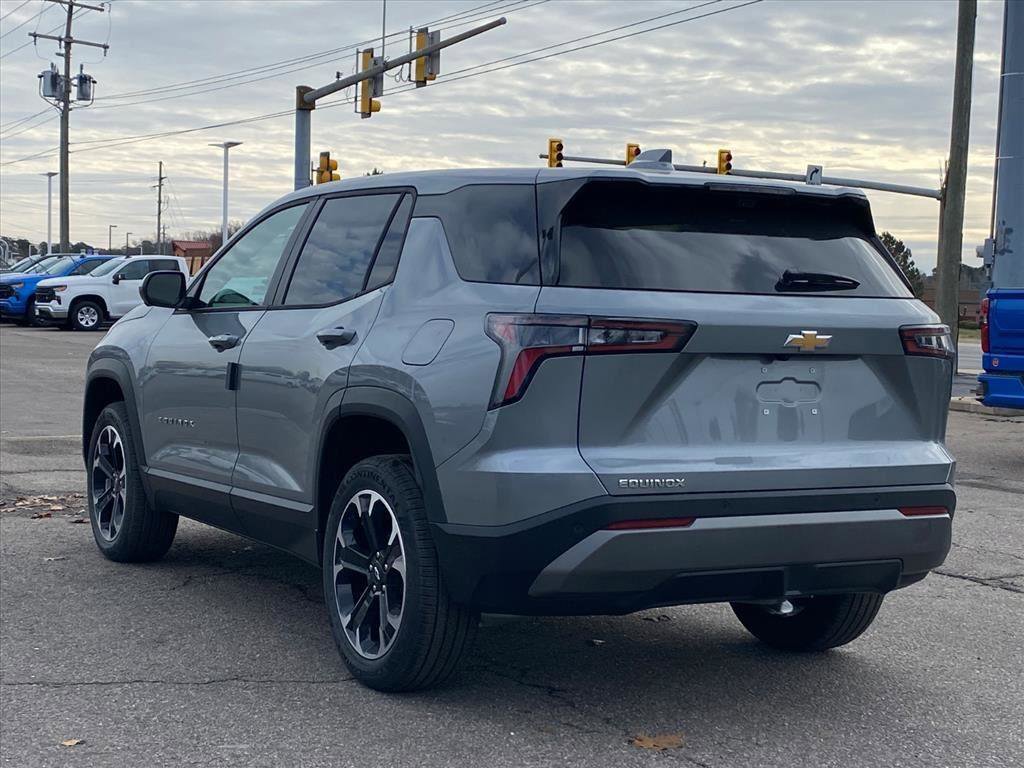New 2026 Chevrolet Equinox LT w/ Convenience Package II image 5