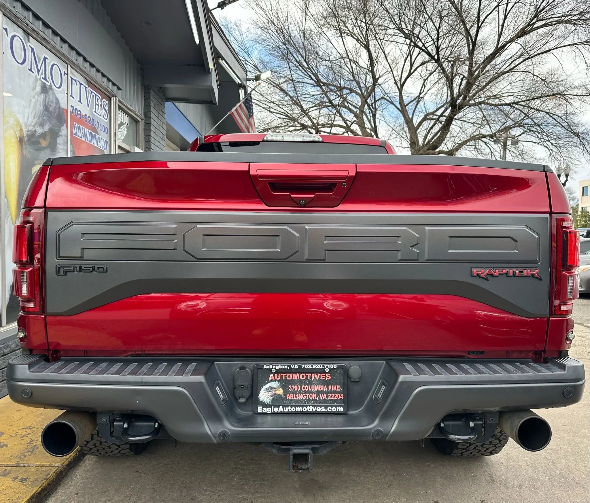 Used 2018 Ford F150 Raptor w/ Equipment Group 802A Luxury image 4