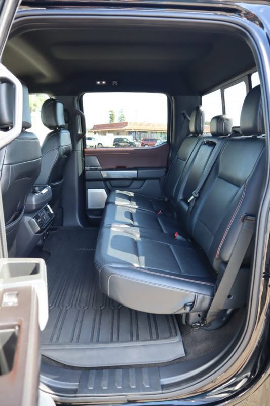 Used 2021 Ford F150 Lariat w/ Equipment Group 502A High image 28