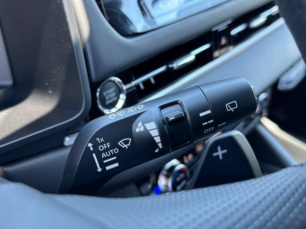 New 2026 Mitsubishi Outlander SEL FWD image 17