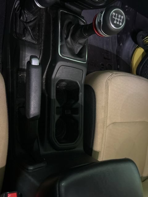 Used 2022 Jeep Wrangler Sport AWD/4WD image 30